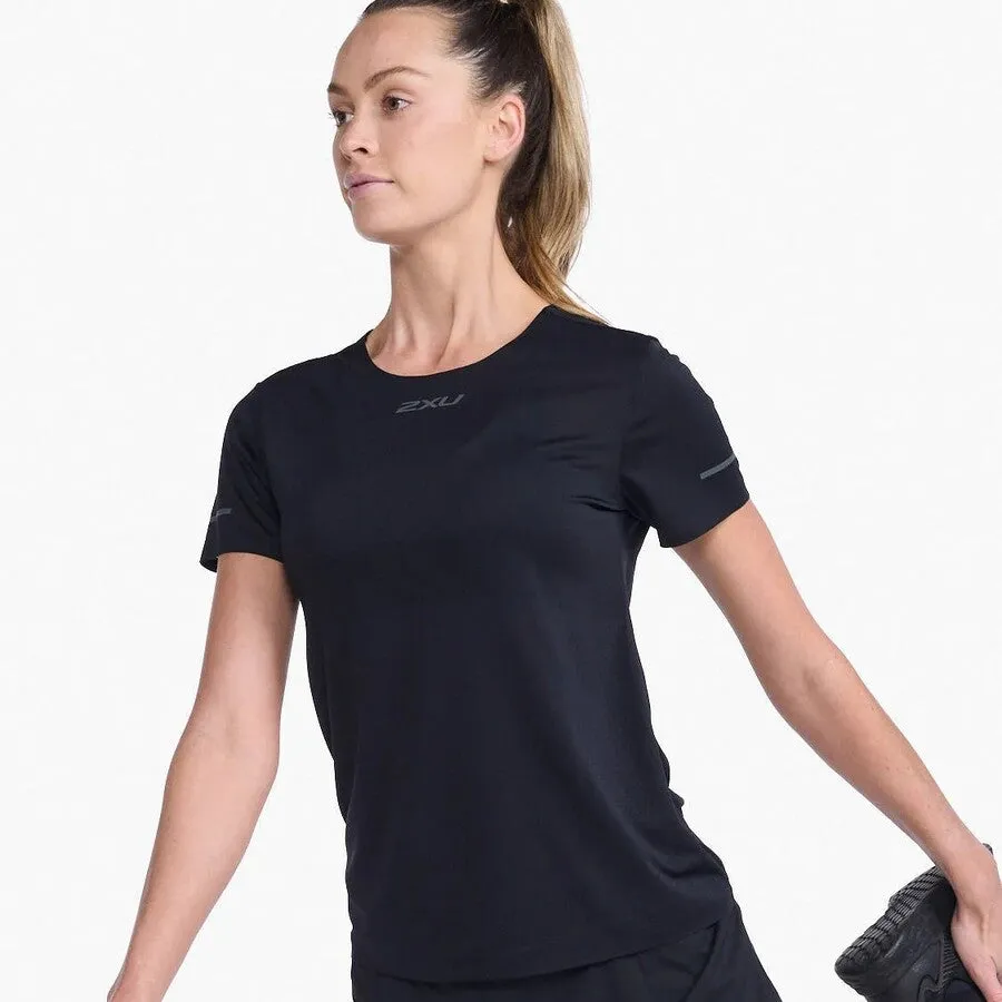 2XU Light Speed Tech Tee | Black / Black Reflective | Womens