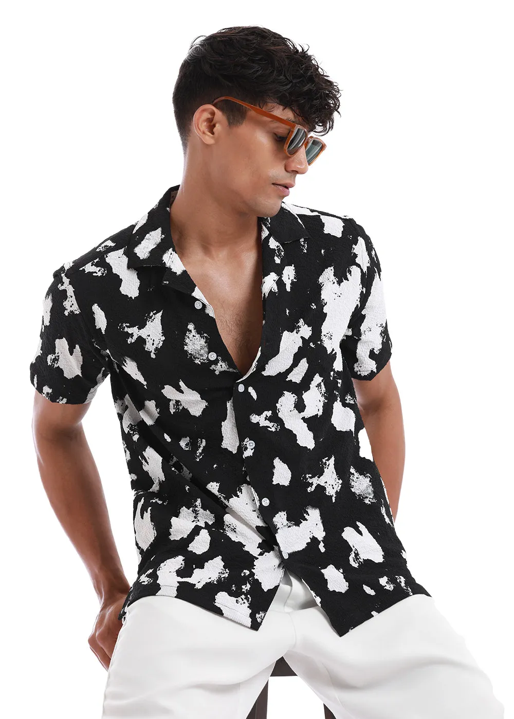 Abstract White Print Popcorn Shirt