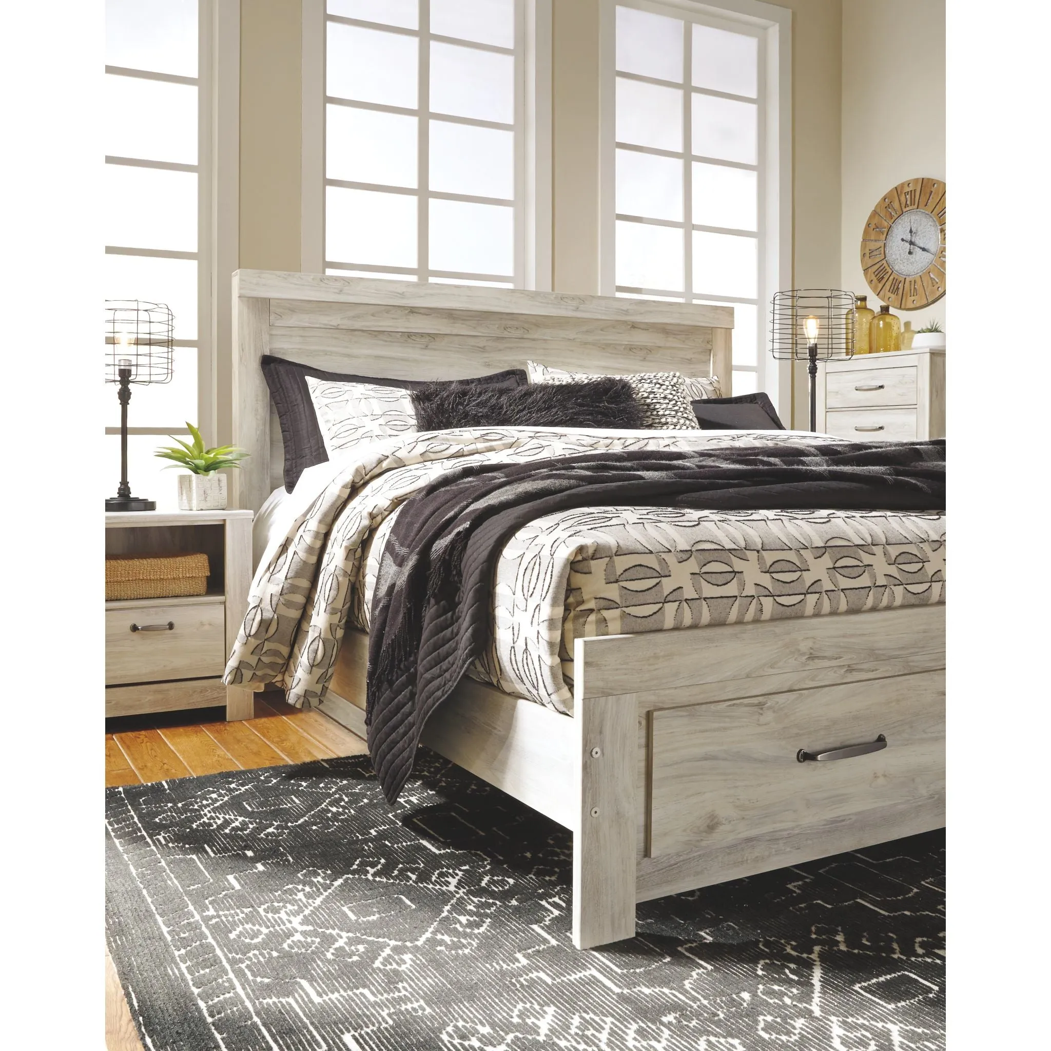 Bellaby Storage Bed - Whitewash