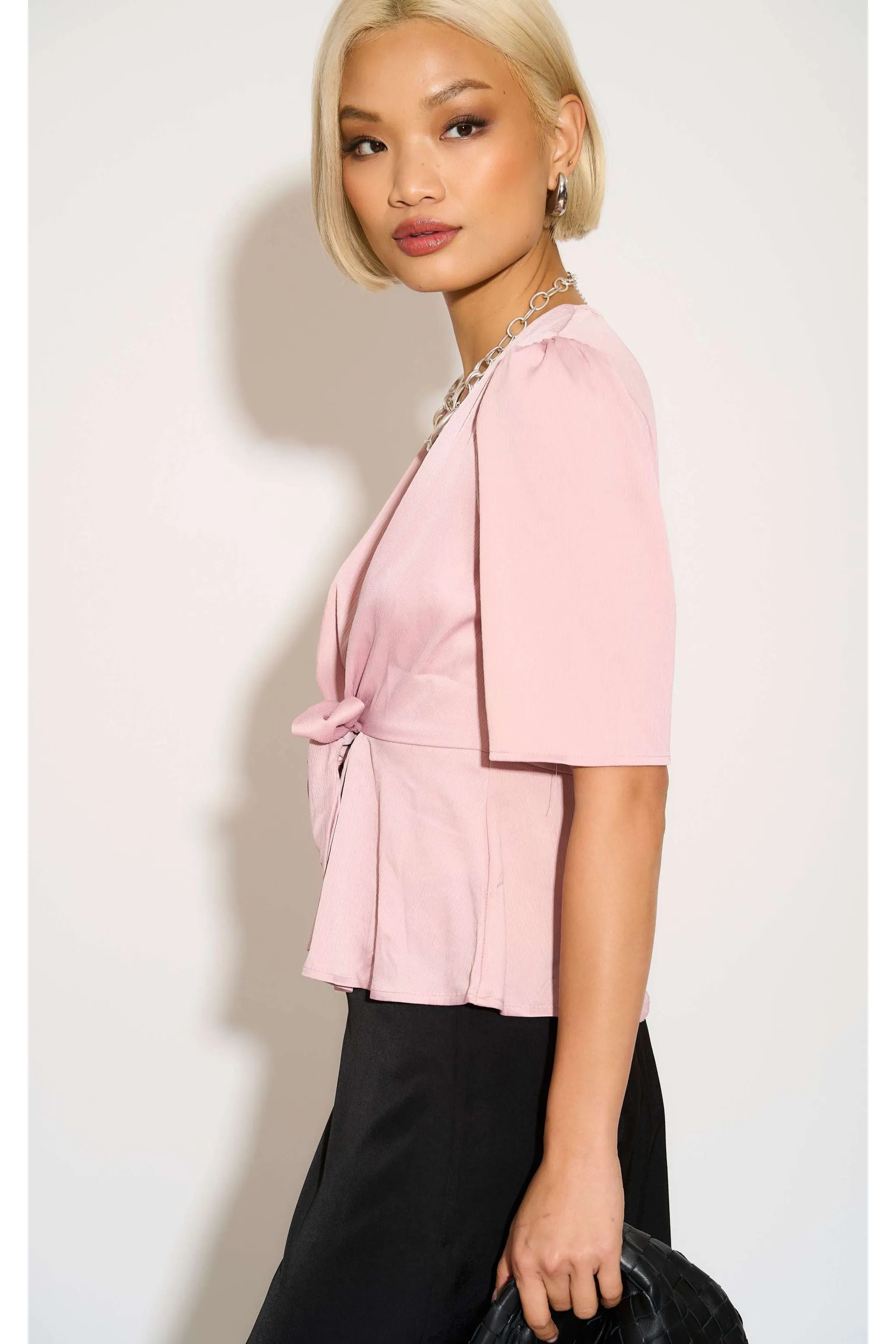 LOVE SUNSHINE Pink Short Sleeve Knotted Crepe Satin Top