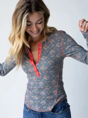 Reagan Thermal Henley - Slate Floral Blooms