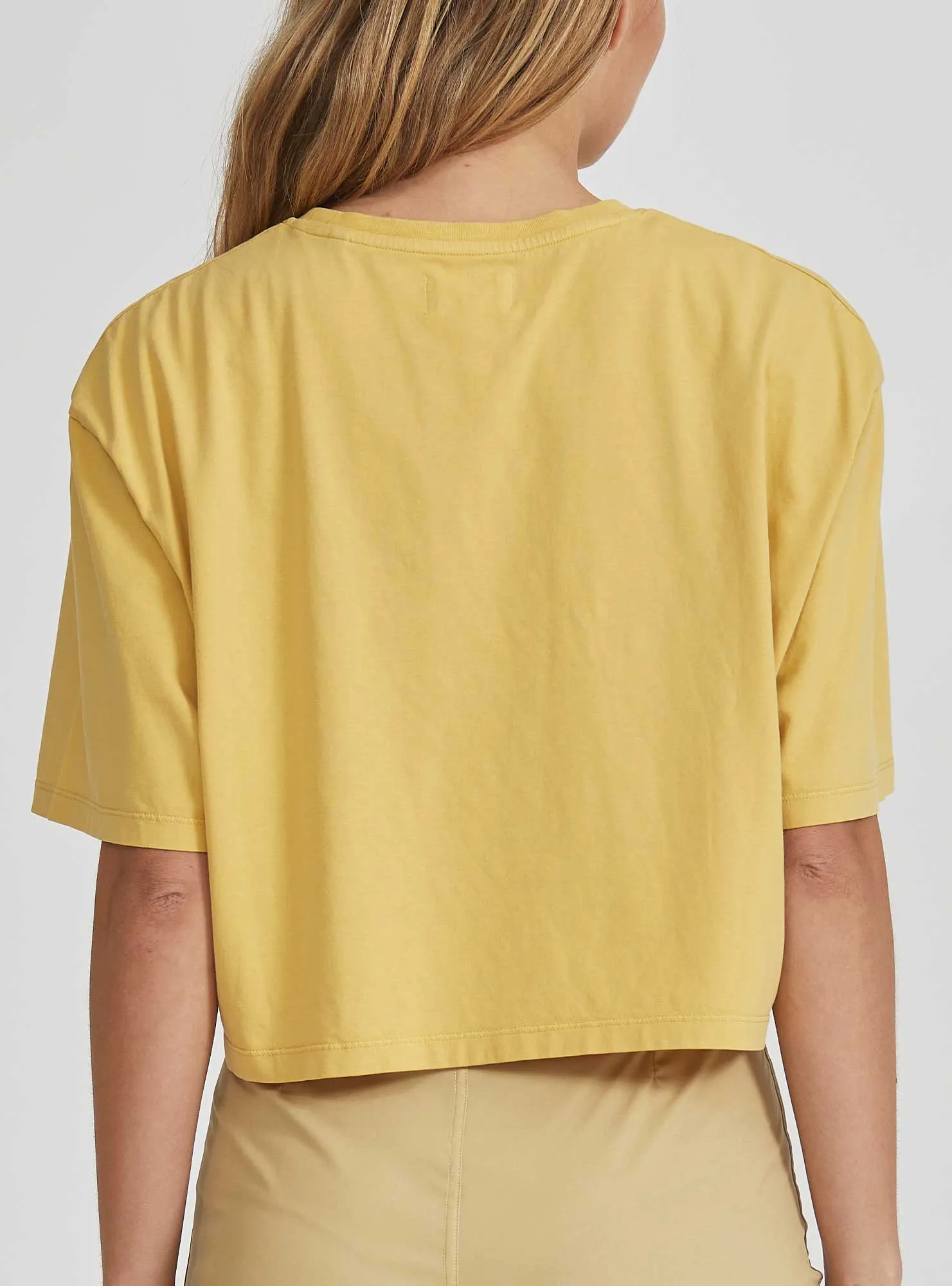 SQUARE T-SHIRT WITH CHEST POCKET