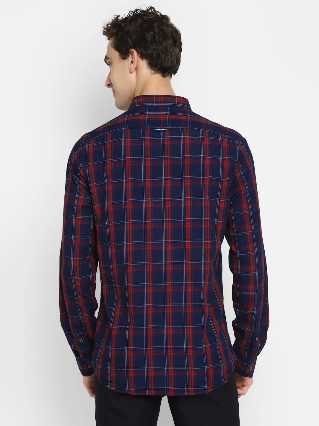 Turtle Men Navy & Red Cotton Checked Slim Fit Shirts