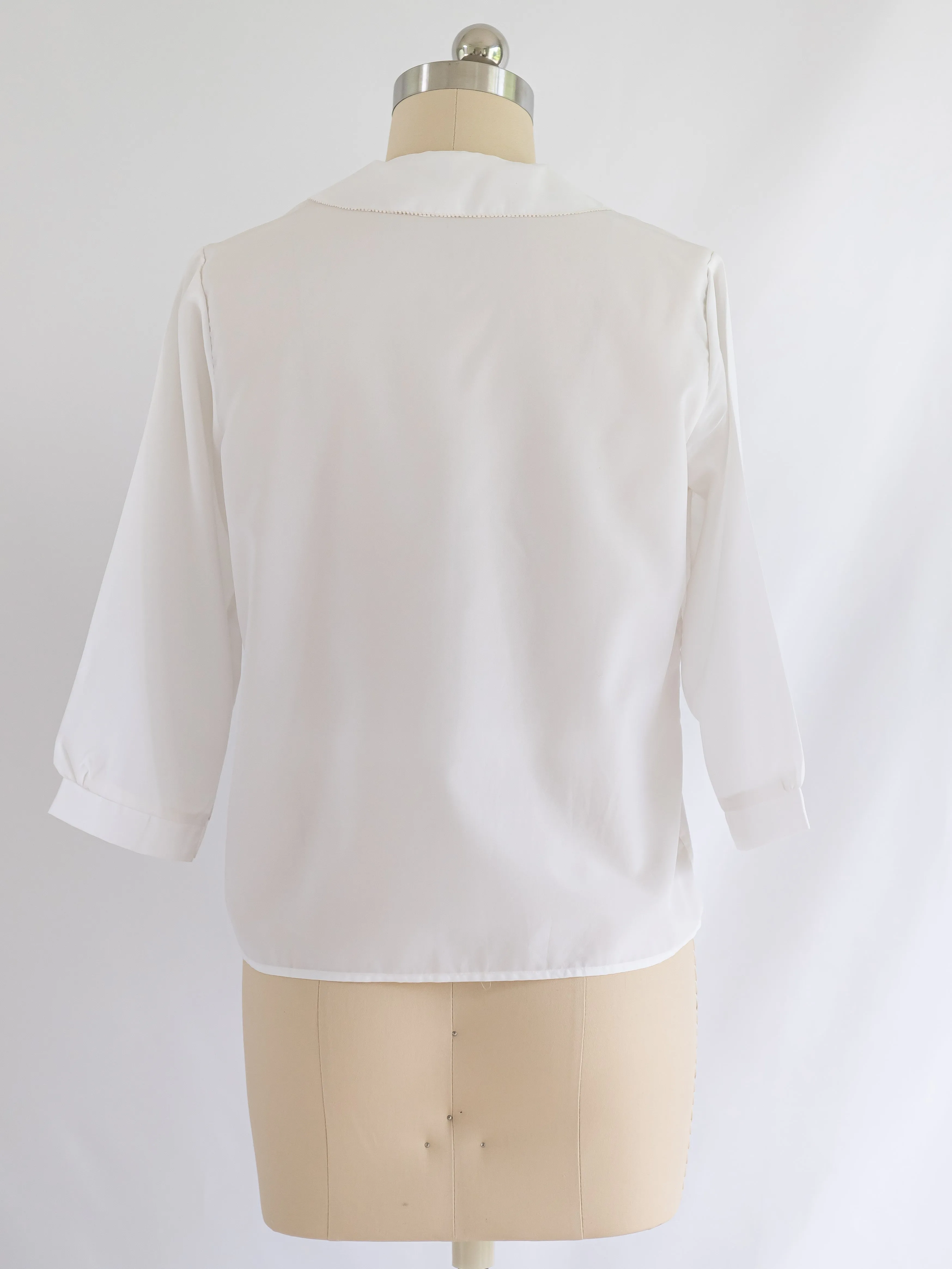 Vintage Collared Floral Embroidery White Chiffon Blouse